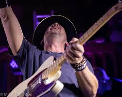 Auckland Covers Band White Chapel Jak, guitarist Nathan Boston is one of the best lead guitarists to watch in a band!
