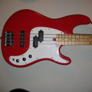 Cimar Bass Guitar for hire