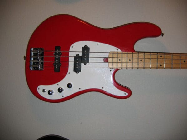 Cimar Bass Guitar for hire